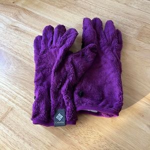 Purple Fuzzy Columbia Gloves Women’s M